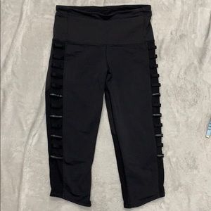 Lululemon Breezy Black Crop Leggings Size 6